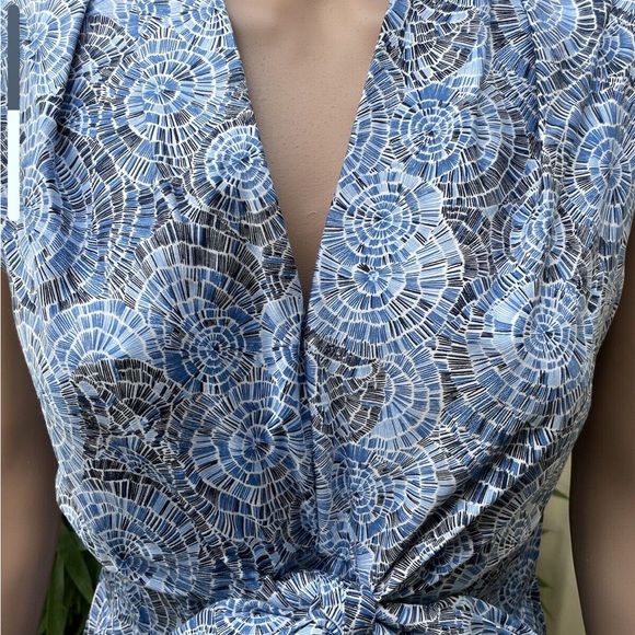 DAVID LAWRENCE Blue Cotton Printed Tie Front Sleeveless Midi Dress - Picture 8 of 14